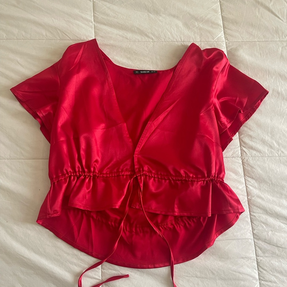 SHEIN Vibrant Red Plunge Neck Tie Front Peplum Top